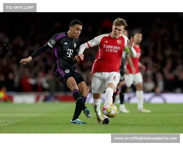 拜仁慕尼黑公布对阵阿森纳大名单:迪亚斯停赛,诺伊尔镇守球门